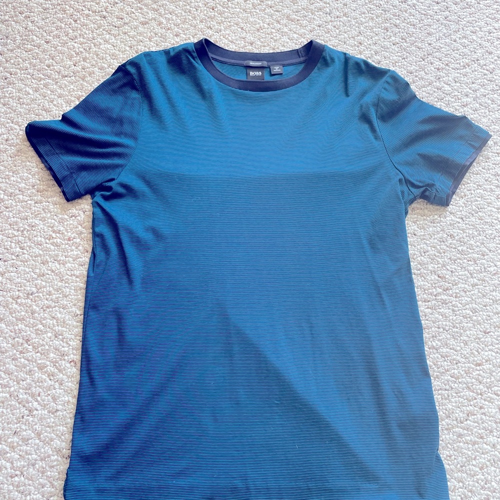 Hugo Boss T-Shirt, Like New, Navy and Cyan stripes